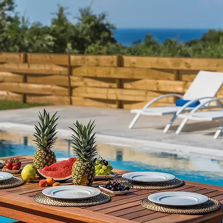 Villa Bianca Luxury - Private Heated Pool *
